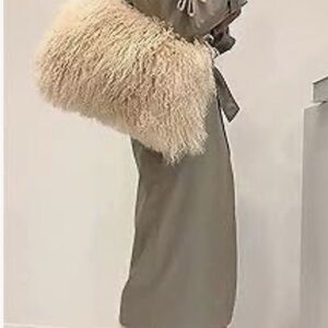 Elegant Cream Crossbody Bag